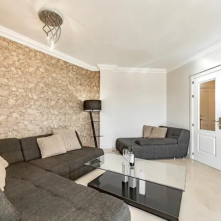 In Area Del Duque With Spacious Terrace Apartamento *